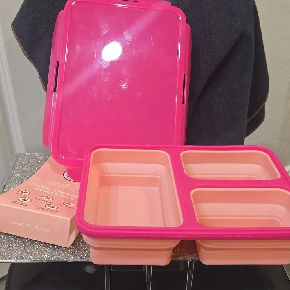 Juicy Couture Home JC Logo‎ Collapsible Silicone Food Container